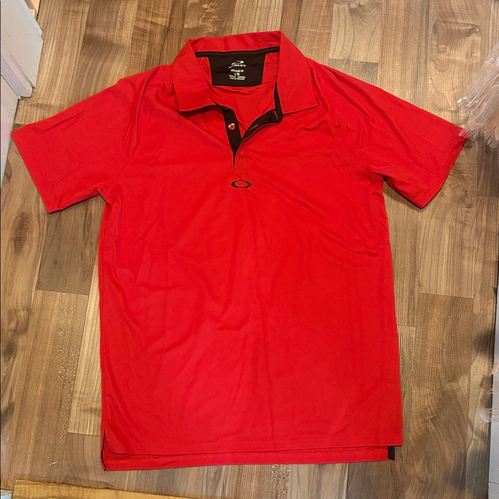 Oakley Men's Red Polo size L regular fit